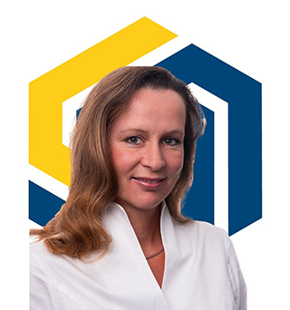 Julia PERNAUER